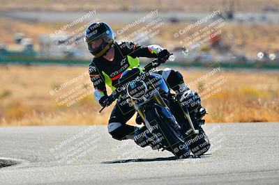 media/Nov-17-2024-Classic Track Day (Sun) [[11951c166c]]/Group 3/Session 3 (Turn 4)/